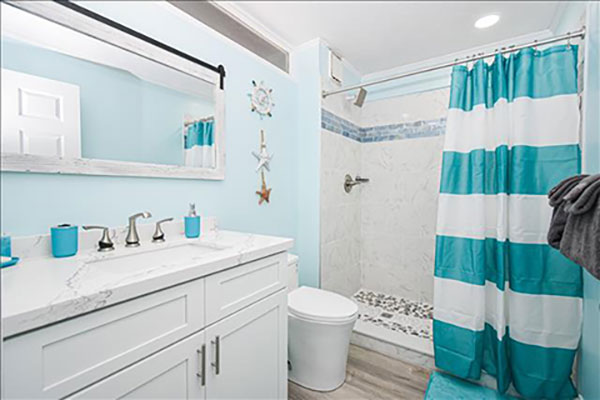 228-Bathroom